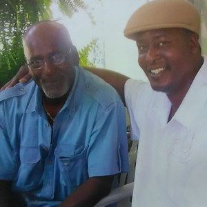 Meet your Posher, Derrick